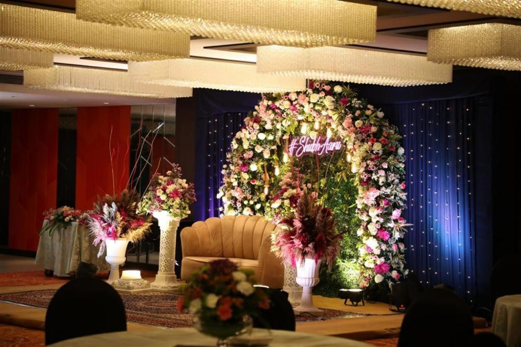 Park Inn By Radisson Gurgaon Bilaspur Manesar Εξωτερικό φωτογραφία
