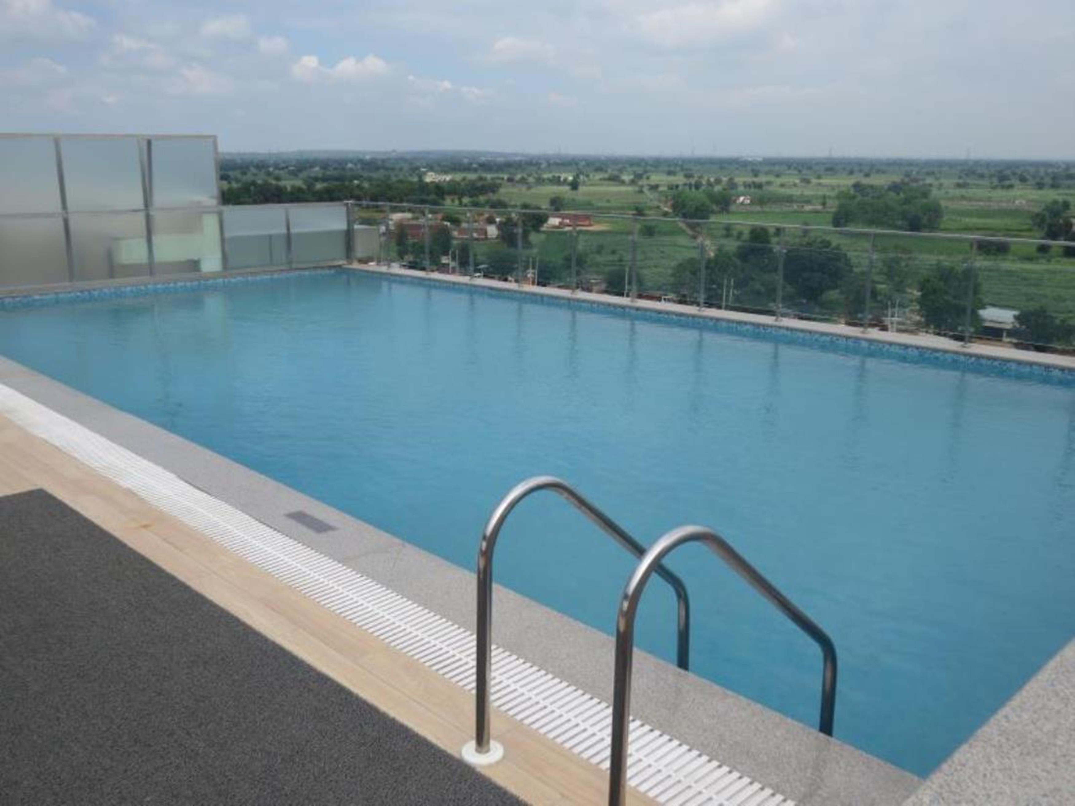 Park Inn By Radisson Gurgaon Bilaspur Manesar Εξωτερικό φωτογραφία