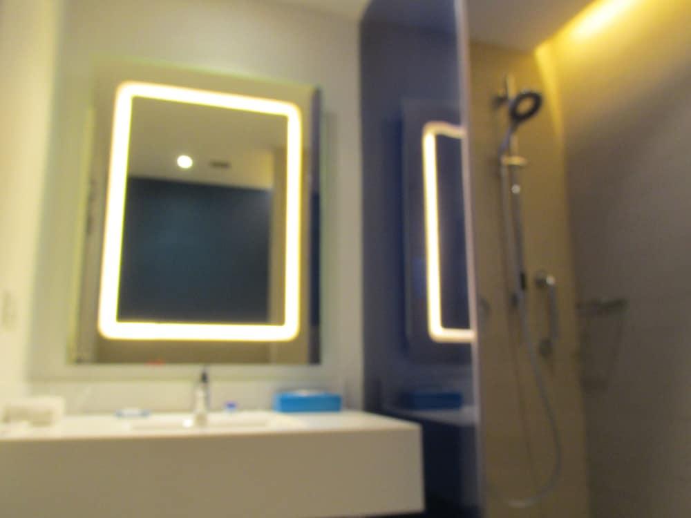 Park Inn By Radisson Gurgaon Bilaspur Manesar Εξωτερικό φωτογραφία