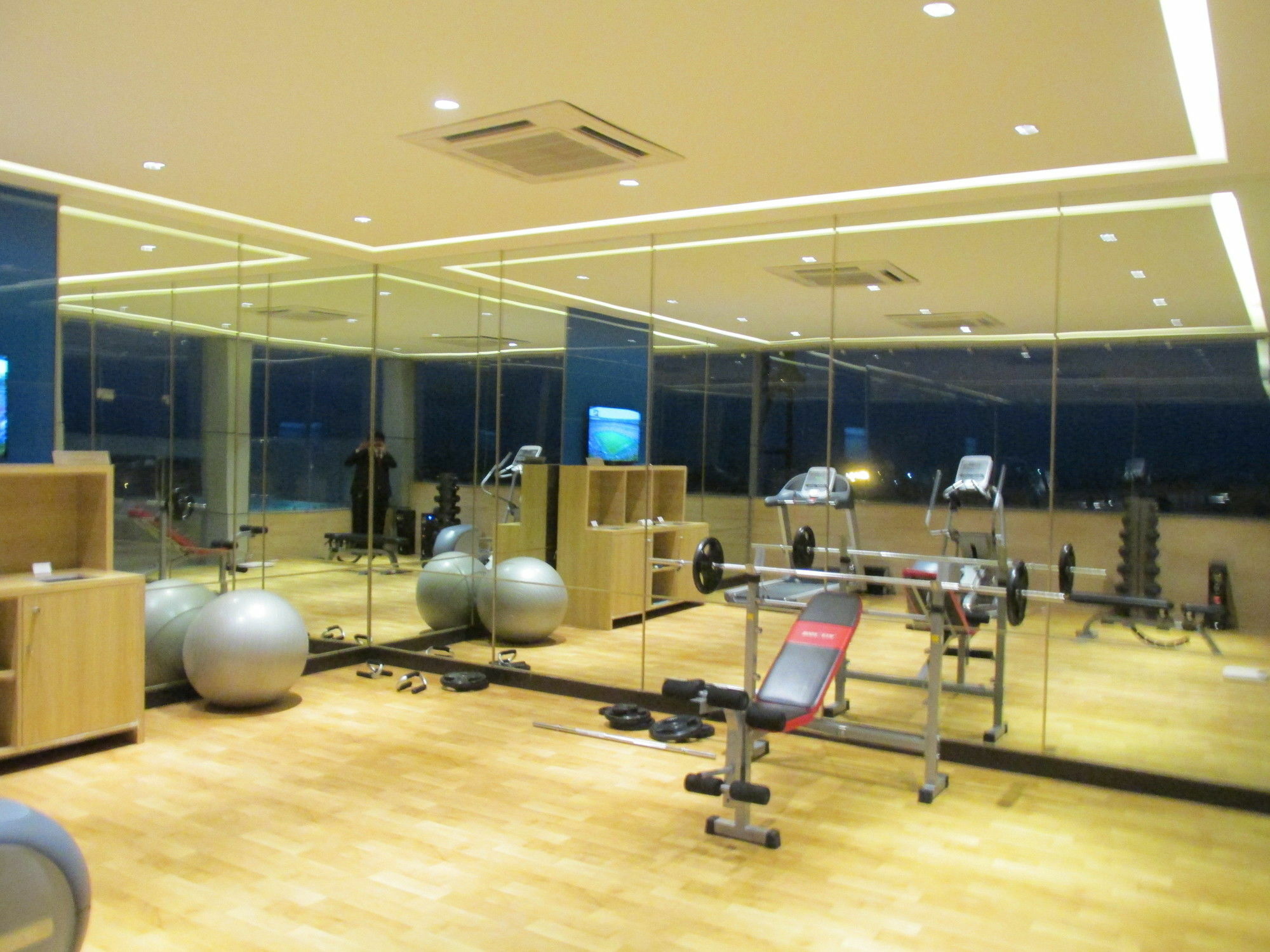 Park Inn By Radisson Gurgaon Bilaspur Manesar Εξωτερικό φωτογραφία